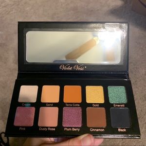 Violet Voss Essentials Series Pro Palette